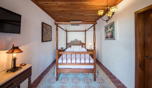 Standard Double Room, 1 Queen Bed