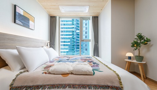 Premier suite G Connecting