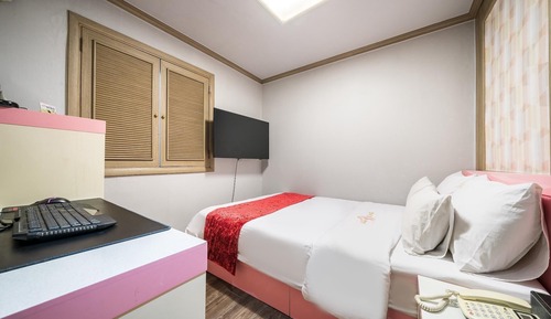 Room (Mini Room (No-hard PC bag available))
