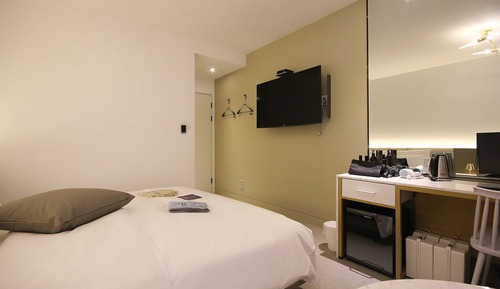 Room (Premium A (Ace bed down duvet) (Netfl)