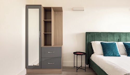 One Bedroom Apartment - Balcony