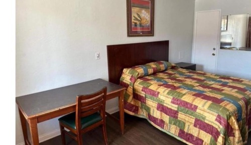Room, 1 Queen Bed, Non Smoking