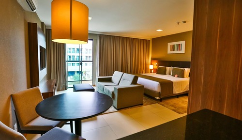 Deluxe Suite, 1 King Bed