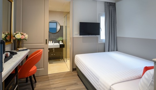 Economy Double Room, 1 Queen Bed