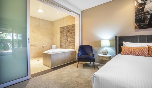 Superior King Spa