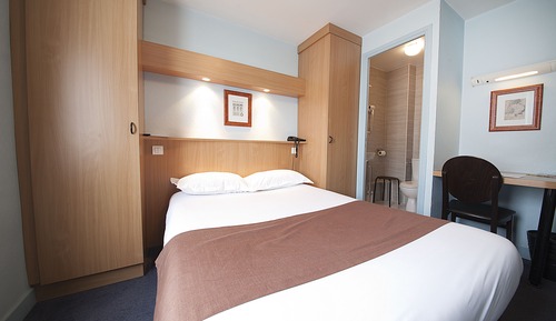 Basic Room, 1 Double Bed