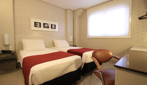 Standard Twin Room