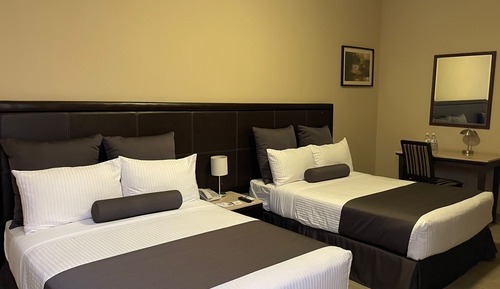 Classic Twin Room