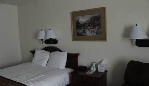 Standard Room, 1 Queen Bed, Accessible, Non Smoking