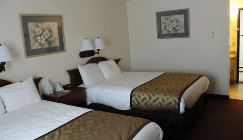 Standard Room, 2 Queen Beds, Non Smoking