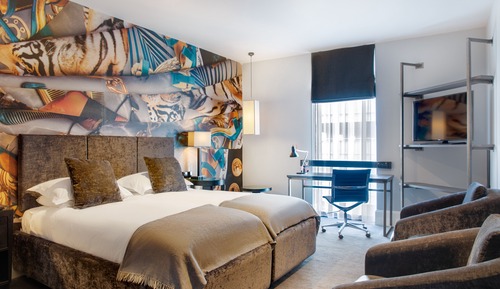 Standard Twin Room