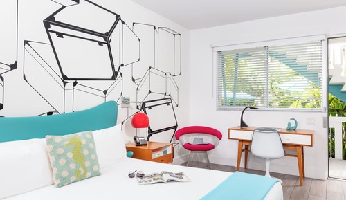 Room, 1 King Bed - Free Parking and Wifi