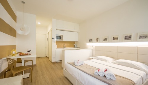 Superior Studio (Residenza Rensi - Vicolo Rensi 6)