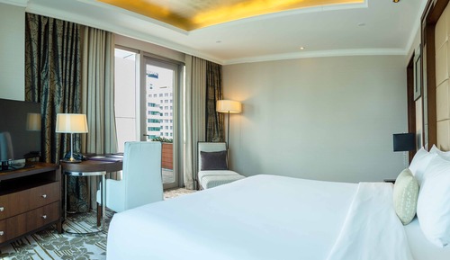 Presidential Suite (Lounge Access)