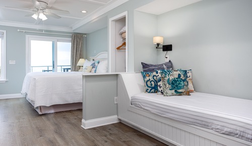 Premium Oceanfront King