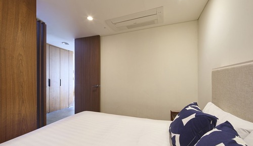 Blue Royal Family Suite - 747ft2, 6Pax, No Cooking, Tower Parking