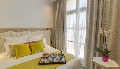 Exclusive Room, 1 Queen Bed, Non Smoking