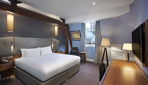 Deluxe Room, 1 King Bed, Non Smoking