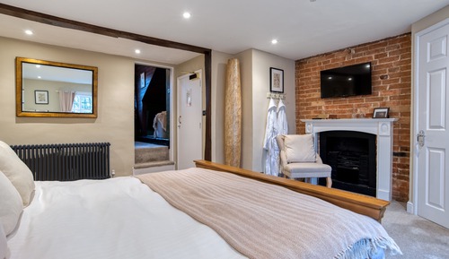 Superior Suite, Ensuite, Garden View (Number 11)