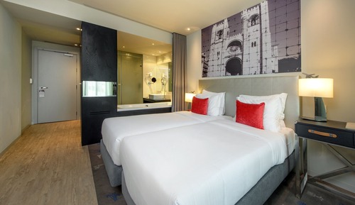 Melia Room