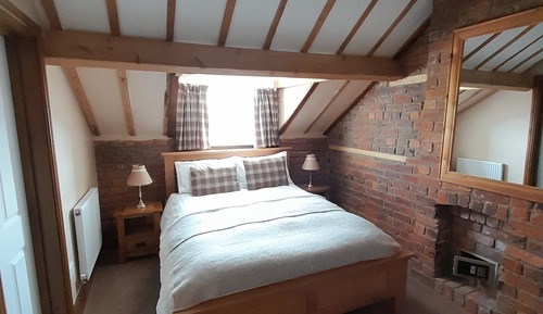 Double Room (Room 3)