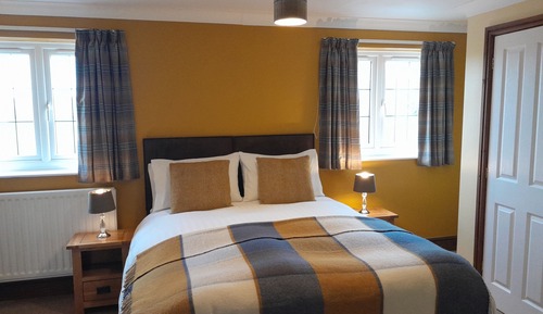 Double Room (Room 1)