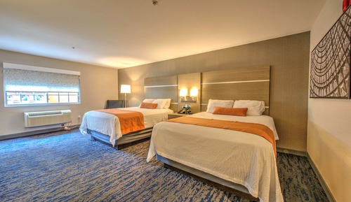 Standard Room, 2 Queen Beds, Non Smoking, Refrigerator & Microwave (Oversized Room)