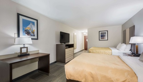 Room, 2 Queen Beds, Accessible, Non Smoking