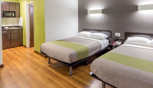 Standard Room, 2 Double Beds, Non Smoking, Kitchenette
