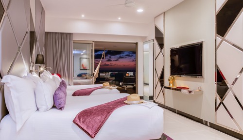 Suite two Double Beds North