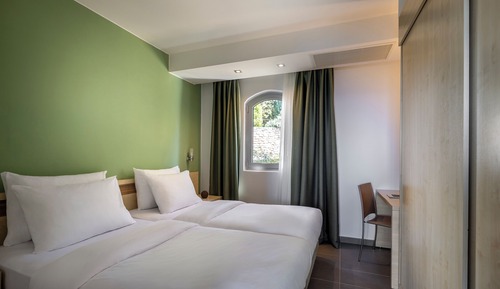 Premium Apartment (for 3)