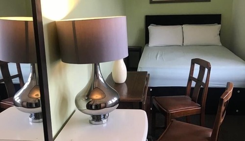 Basic Double Room (6)
