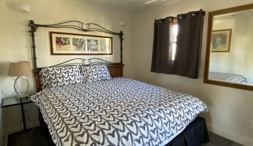 One Bedroom, King + Queen Beds