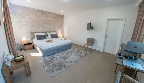 Exclusive Villa