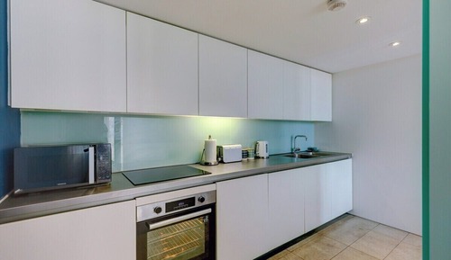 House (2 Bedrooms)