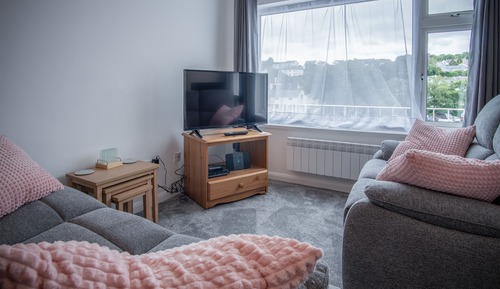 Apartment (2 Bedrooms)