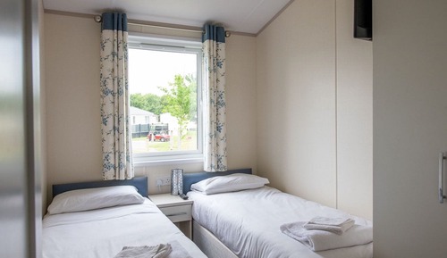 Indulgent 6 berth Lodge 3 Bed Pet Free