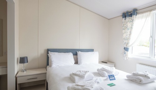 Indulgent 8 Berth Lodge