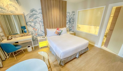 Executive Room