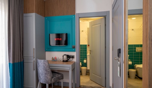 Deluxe Double Room, 1 King Bed, Balcony