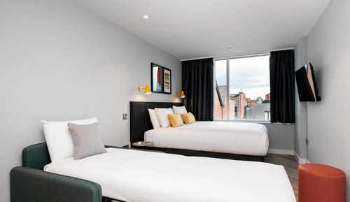 Studio Apartment