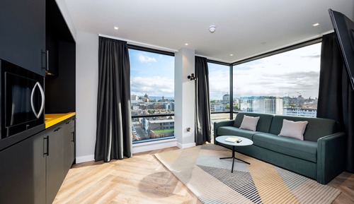 1 Bedroom Apartment