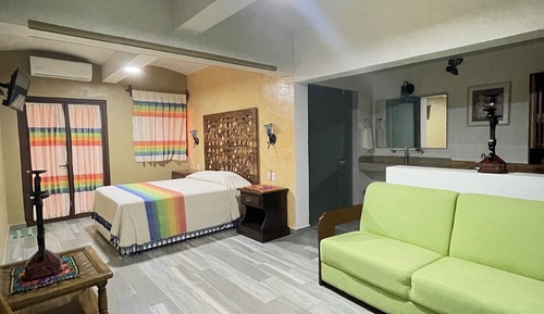 Exclusive Studio Suite
