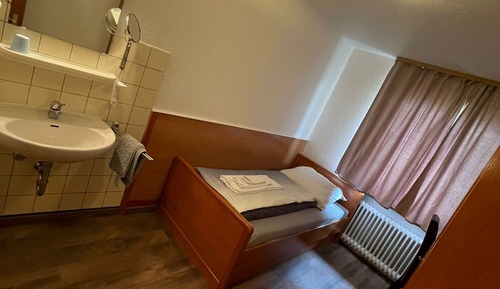 Comfort Single Room