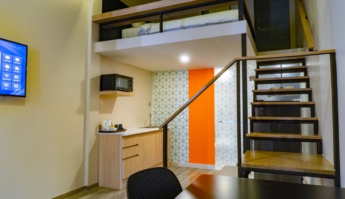 Duplex, 1 King Bed