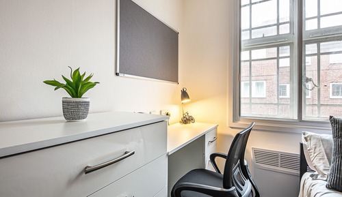 City Apartment, 2 Bedrooms