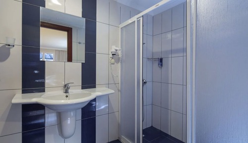 Classic Twin Room