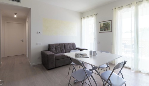 Apartment (2 Bedrooms)