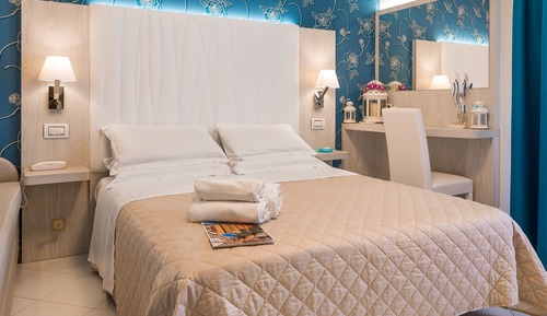 Economy Triple Room