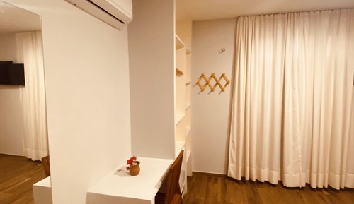 Suíte 302 Quarto Deluxe com cama Double
